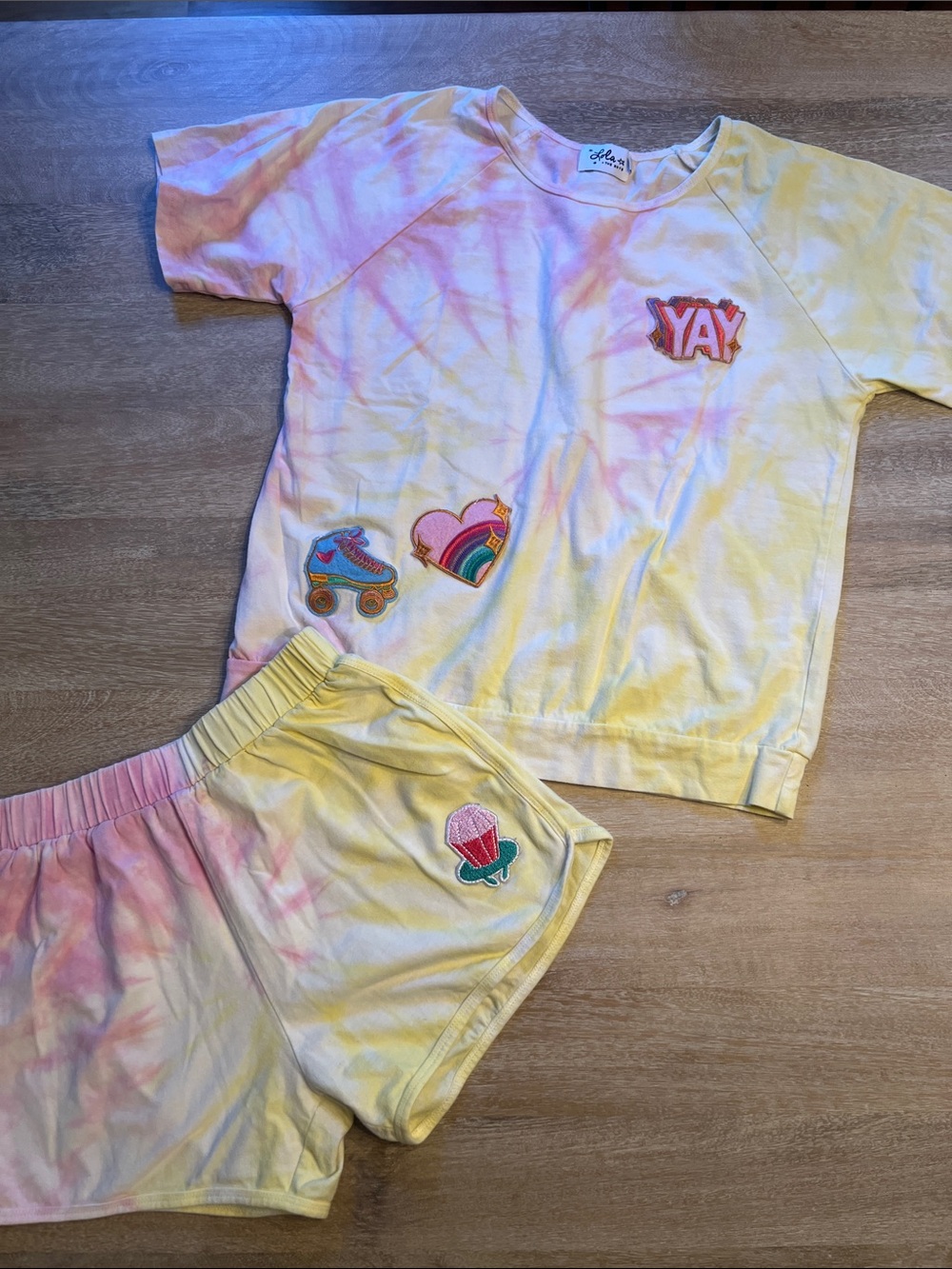 Lola and the boys size 14 roller skate patch set EUC